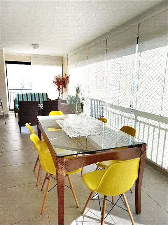 Apartamento à venda com 3 suítes em Santana, São Paulo, SP