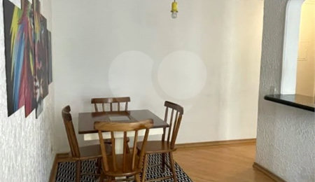 Apartamento à venda com 2 quartos em Jardim Macedônia, São Paulo, SP