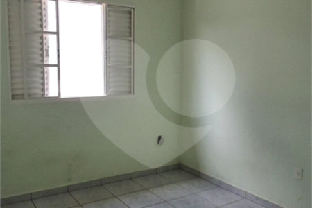 Sobrado à venda com 4 quartos, sendo 1 suíte, em Portal das Acácias, Indaiatuba, SP