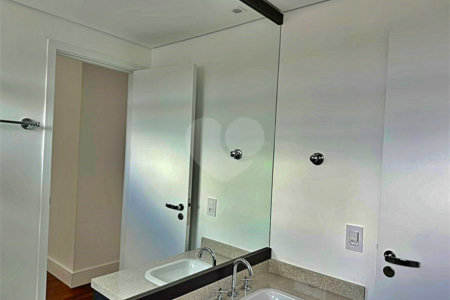 Apartamento à venda com 2 quartos, sendo 1 suíte, em Brooklin Paulista, São Paulo, SP