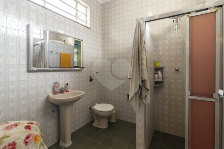 Casa à venda com 5 quartos, sendo 1 suíte, em Vila Nova Conceição, São Paulo, SP