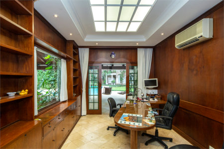 Casa à venda com 4 suítes no condomínio Chácara Flora, São Paulo - SP