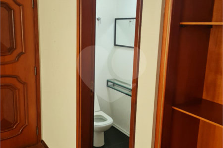 Apartamento à venda com 3 quartos, sendo 1 suíte,  em Vila Angeli, Valinhos, SP
