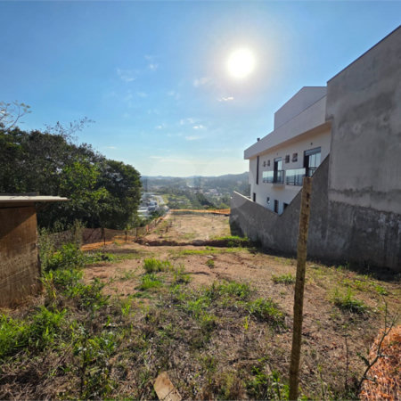 Terreno à venda no condomínio Reserva dos Jatobás, Louveira - SP