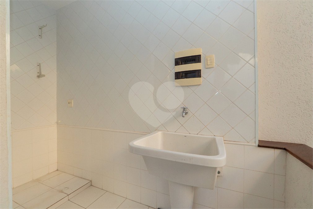 Casa de Vila à venda com 3 quartos, sendo 1 suíte, em Planalto Paulista, São Paulo, SP