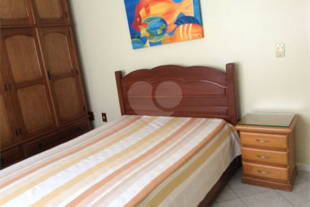 Casa à venda com 4 quartos, sendo 1 suíte, em Ogiva, Cabo Frio, RJ