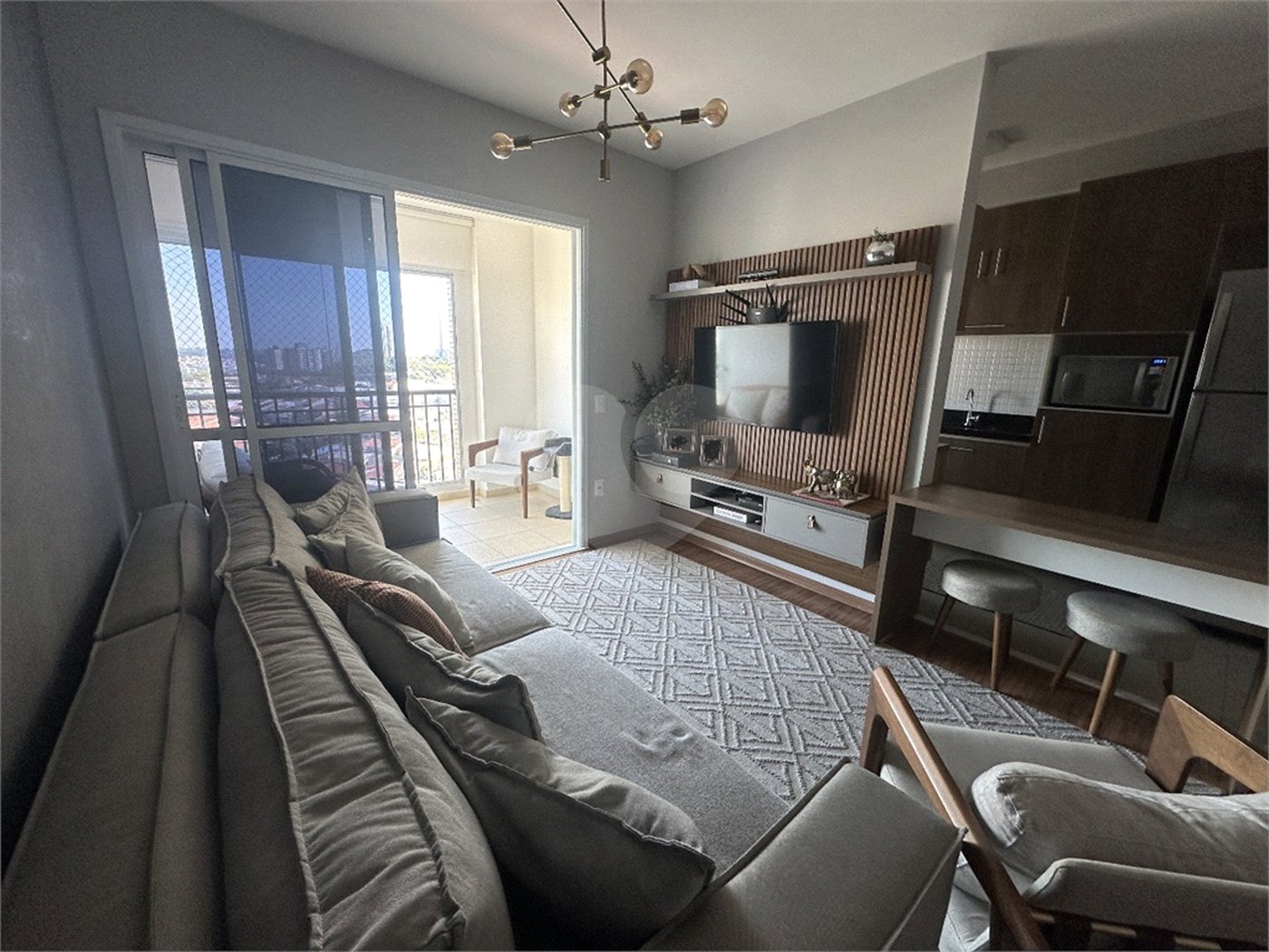 Apartamento à venda com 3 quartos, sendo 1 suíte, em Jardim Pompéia, Indaiatuba, SP