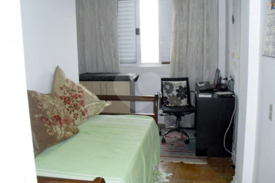 Sobrado à venda com 4 quartos, sendo 1 suíte, em Jardim São Paulo(zona Norte), São Paulo, SP