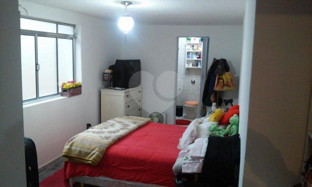 Casa à venda com 6 quartos, sendo 3 suítes,  em Santana, São Paulo, SP