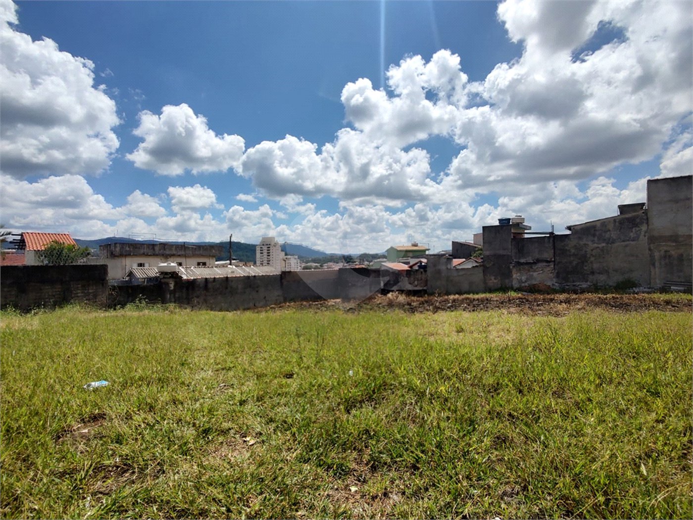 Terreno à venda em Vila Mazzei, São Paulo, SP