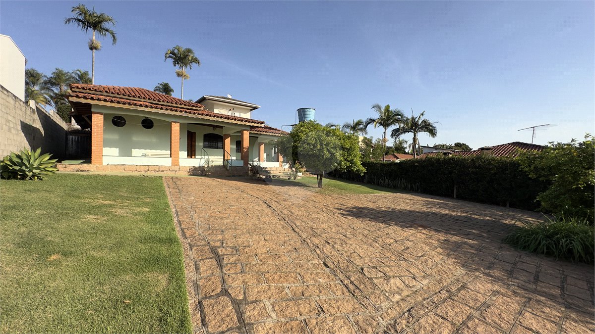 Casa à venda ou para alugar com 2 quartos, sendo 1 suíte, no condomínio Acmti - Colinas do Mosteiro, Terras de Itaici e Recanto dos Pássaros, Indaiatuba - SP