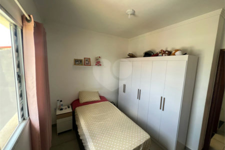 Casa à venda com 2 quartos, sendo 1 suíte, em Vila Barão, Sorocaba, SP