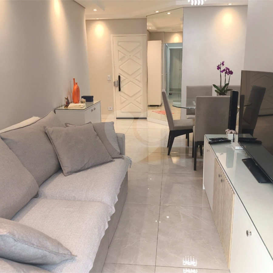 Apartamento à venda com 3 quartos, sendo 1 suíte, em Vila Rosália, Guarulhos, SP