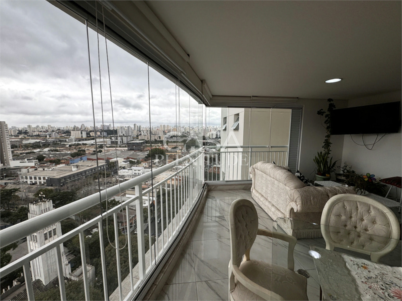 Apartamento à venda com 3 suítes em Mooca, São Paulo, SP