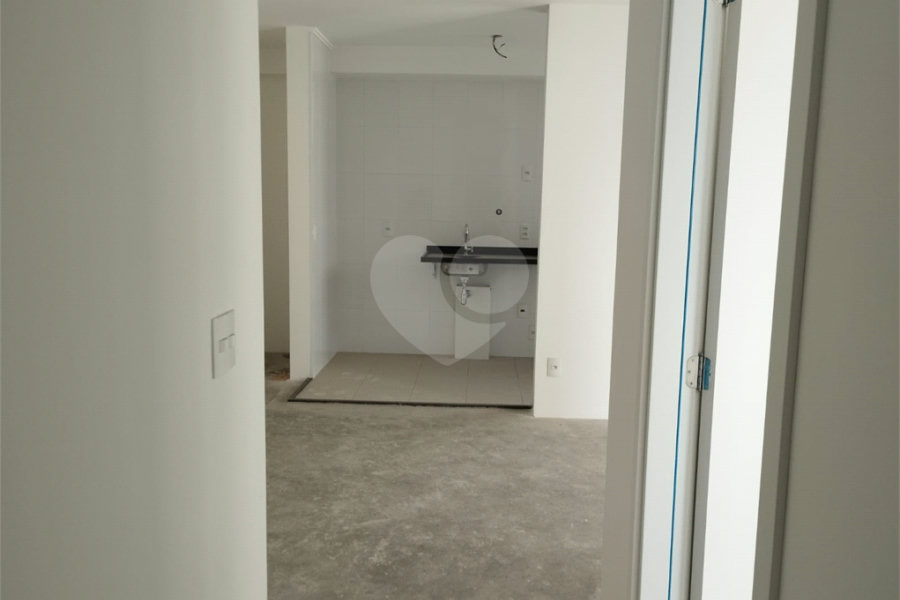 Apartamento à venda com 2 quartos, sendo 1 suíte, em Jardim Flor da Montanha, Guarulhos, SP