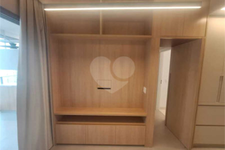Apartamento à venda com 1 suíte em Moema, São Paulo, SP