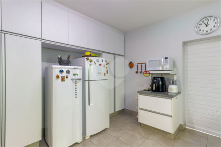 Casa Térrea à venda com 3 quartos, sendo 1 suíte, em Jardim Petrópolis, São Paulo, SP
