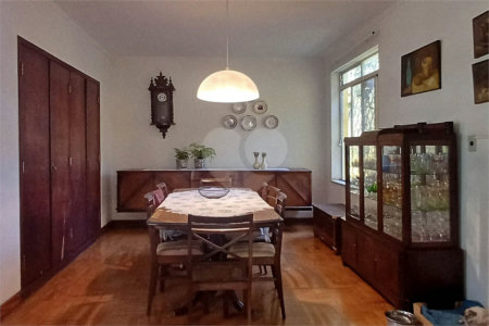 Casa Térrea à venda com 4 quartos, sendo 1 suíte,  em Brooklin Velho, São Paulo, SP