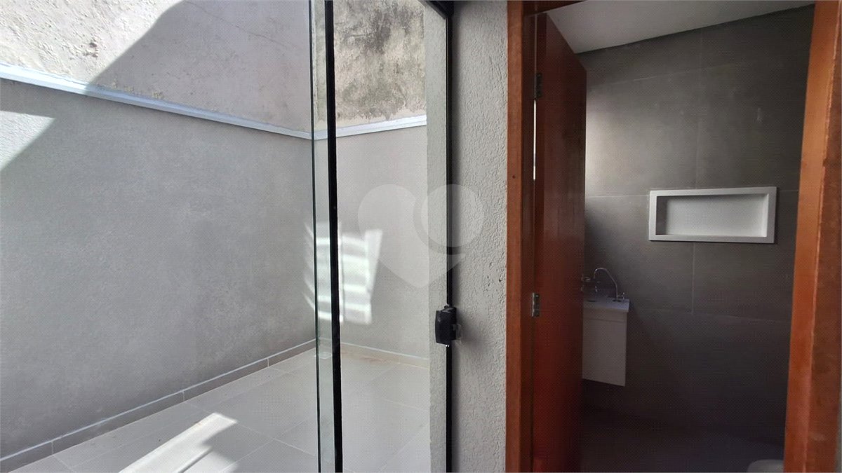 Casa de Vila à venda com 1 suíte em Jardim Prestes de Barros, Sorocaba, SP