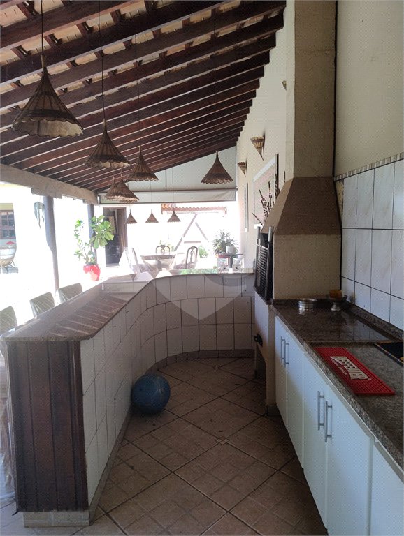 Excelente sobrado no Condomínio Parque Sabará