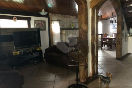Casa à venda com 6 quartos em Unamar (tamoios), Cabo Frio, RJ