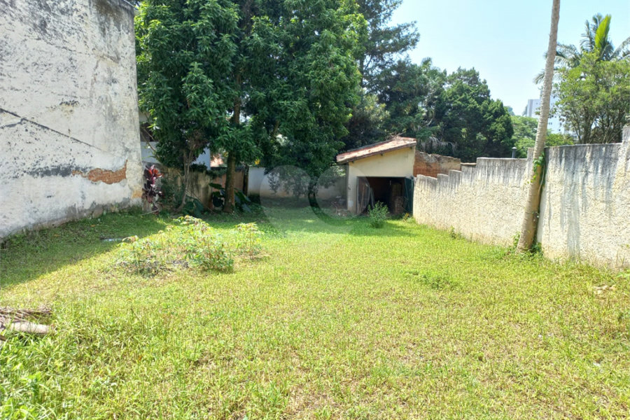 Terreno à venda com 2 quartos, sendo 1 suíte, em Jardim Floresta, São Paulo, SP