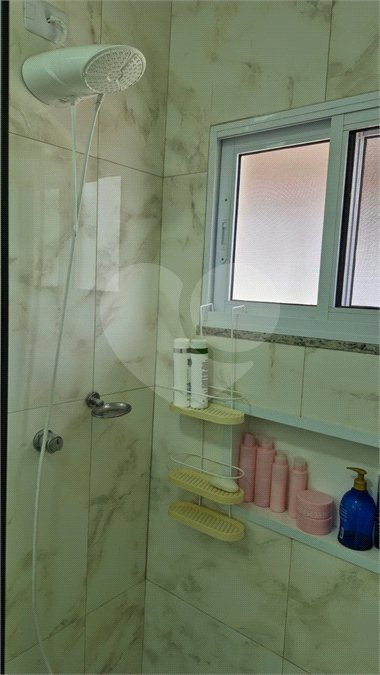 Casa Terreá com 3 suítes a Venda em Atibaia