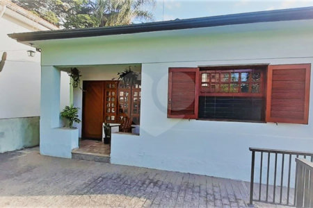 Sobrado à venda com 3 quartos em Água Fria, São Paulo, SP