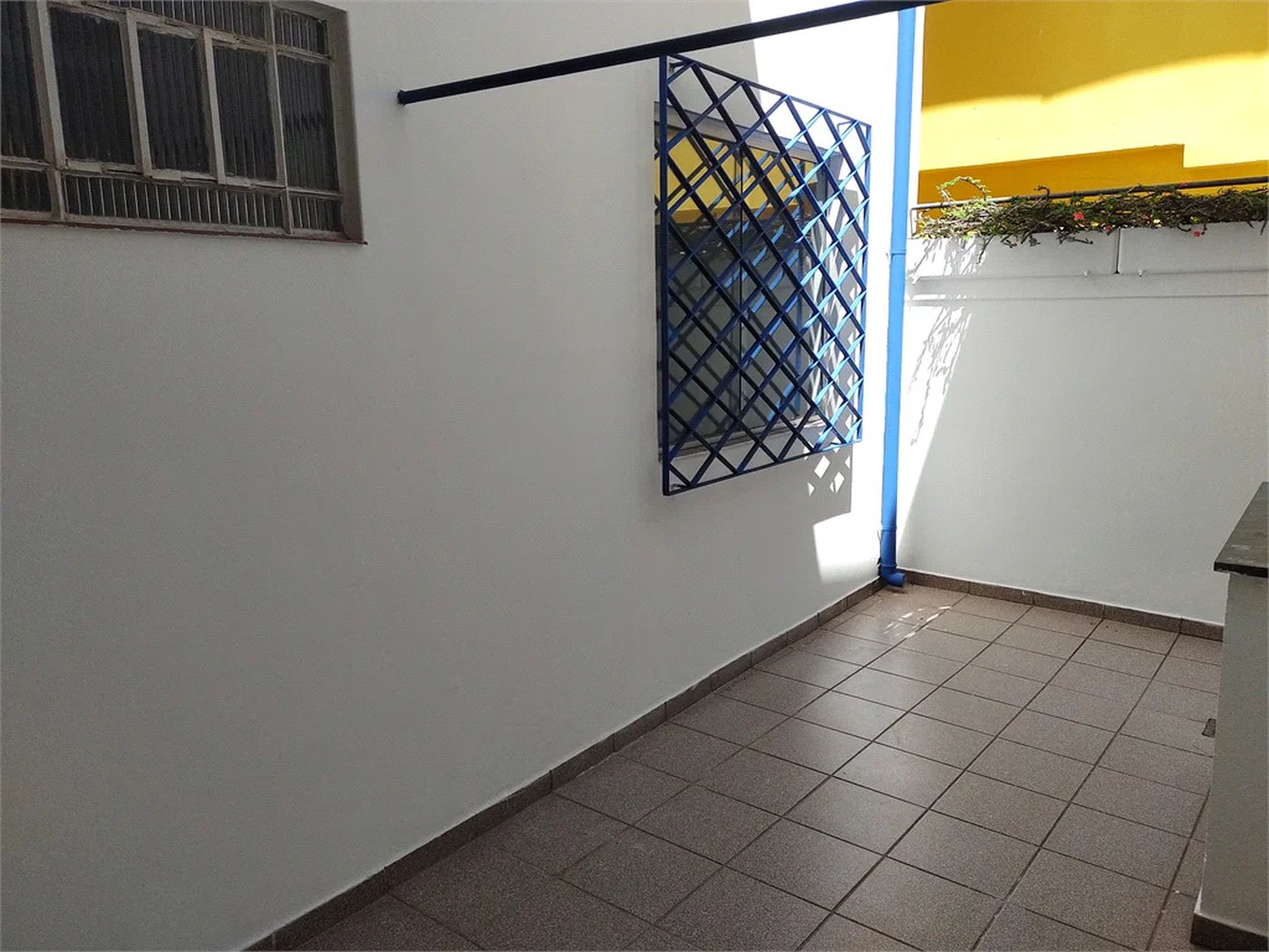 Casa à venda com 3 quartos, sendo 1 suíte, em Vila Cordeiro, São Paulo, SP