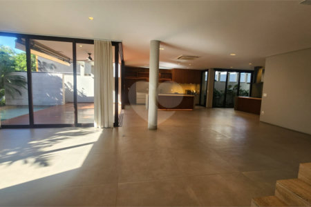 Casa à venda com 4 suítes no condomínio Mont Blanc, Sorocaba - SP