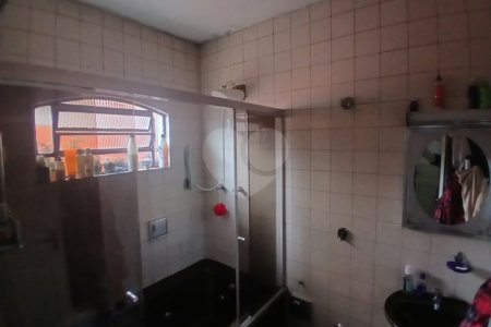 Casa Térrea à venda com 4 quartos, sendo 1 suíte,  em Vila Nova Mazzei, São Paulo, SP