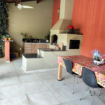 Sobrado à venda com 4 quartos, sendo 2 suítes, em Vila Petrópolis, Atibaia, SP