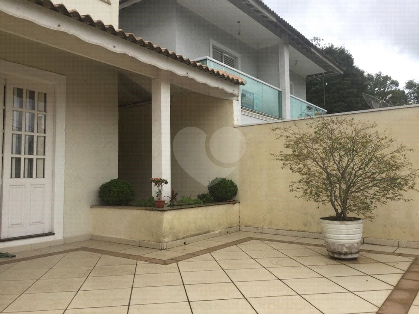 Sobrado à venda com 3 suítes em Tremembé, São Paulo, SP