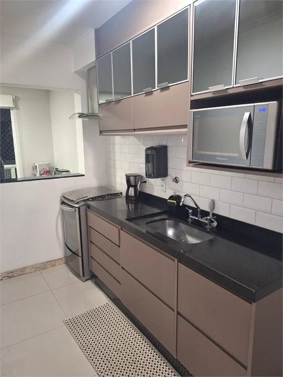 Apartamento à venda com 3 quartos, sendo 1 suíte, em Vila Andrade, São Paulo, SP