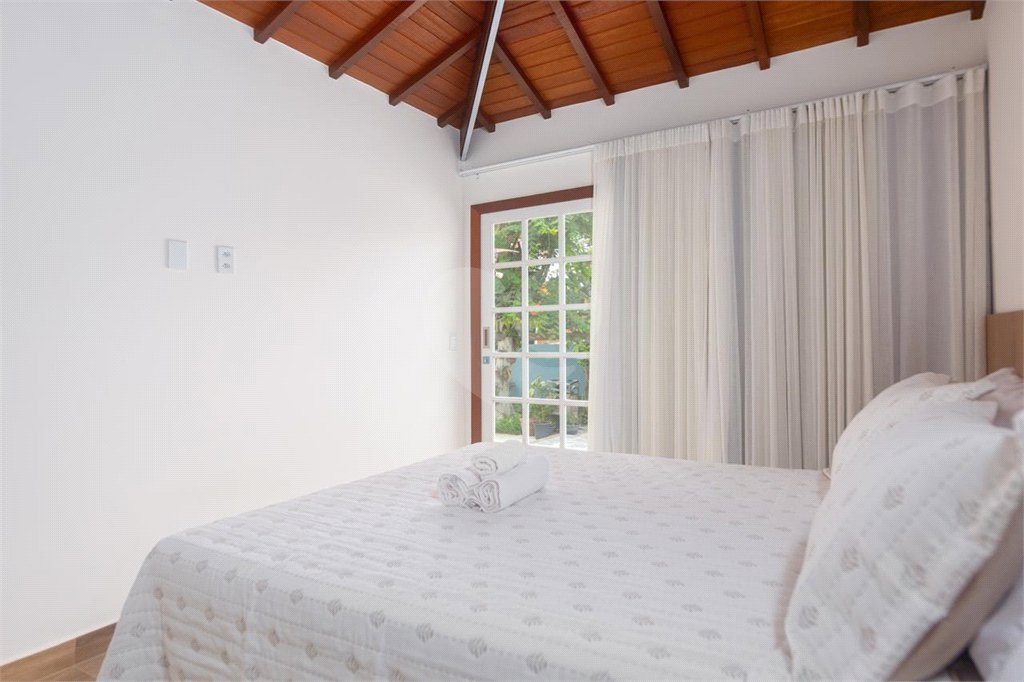Casa à venda com 5 quartos, sendo 3 suítes, em Geribá, Armação dos Búzios, RJ