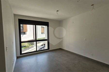 Casa à venda com 4 suítes no condomínio Cube Cidade Jardim, São Paulo - SP