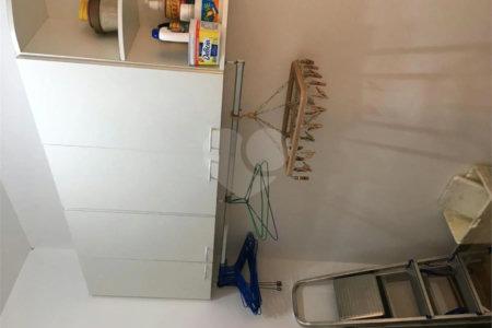 Casa à venda com 4 quartos, sendo 2 suítes,  em Vila Suzana, São Paulo, SP
