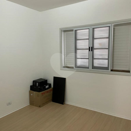 Sobrado à venda com 4 quartos, sendo 1 suíte, em Jardim Japão, São Paulo, SP