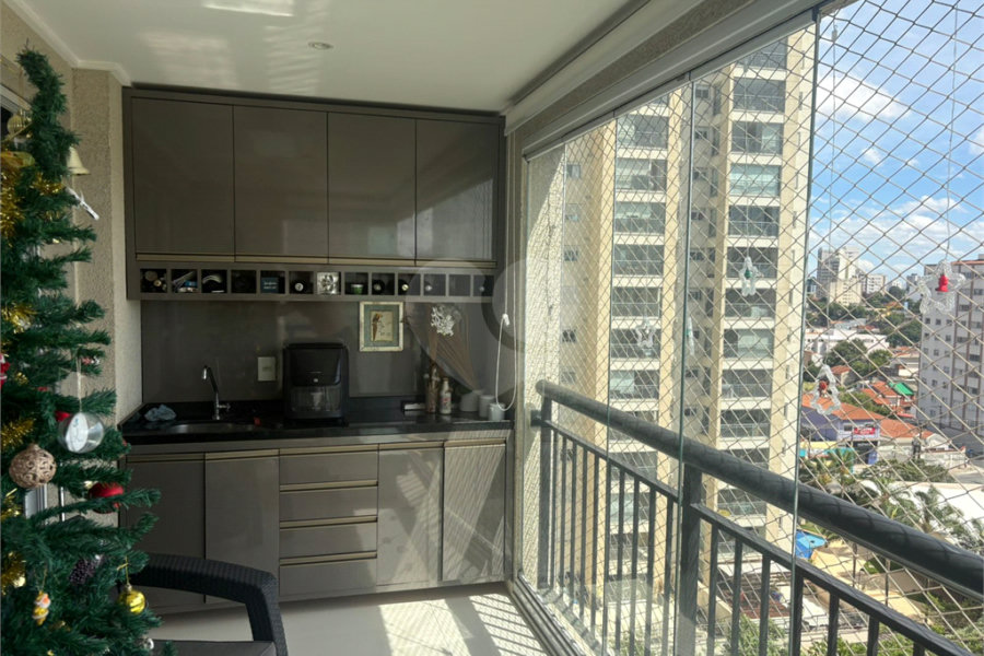Apartamento à venda com 3 quartos, sendo 1 suíte, em Jardim Leonor Mendes de Barros, São Paulo, SP