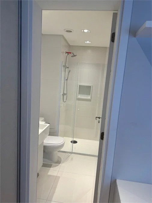 Apartamento para alugar com 3 suítes em Vila Gertrudes, São Paulo, SP