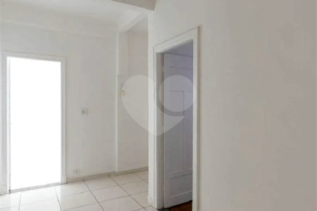 Apartamento à venda com 2 quartos em República, São Paulo, SP