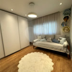 Sobrado à venda com 3 quartos, sendo 2 suítes, em Tremembé, São Paulo, SP