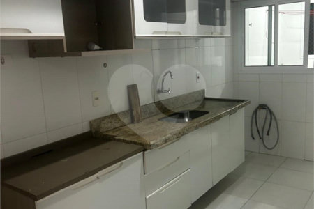 Apartamento à venda com 2 suítes em Ocian, Praia Grande, SP