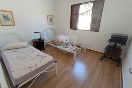 Casa para alugar com 3 quartos, sendo 1 suíte,  em Esplanada Mendes Moraes, São Roque, SP