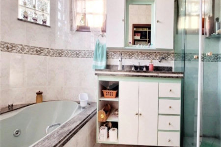 Casa à venda com 3 quartos, sendo 2 suítes,  no condomínio Ibiti do Paço, Sorocaba - SP