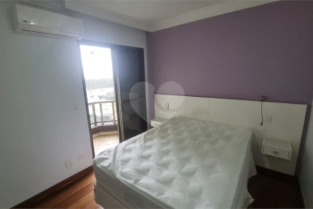 Apartamento à venda com 3 quartos, sendo 1 suíte,  em Indianópolis, São Paulo, SP