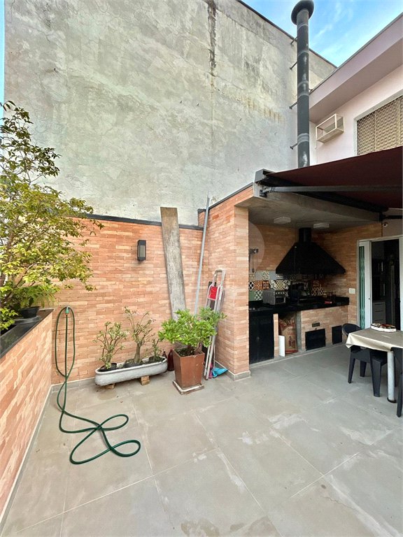 Sobrado à venda com 3 quartos, sendo 1 suíte, em Jardim São Paulo(zona Norte), São Paulo, SP