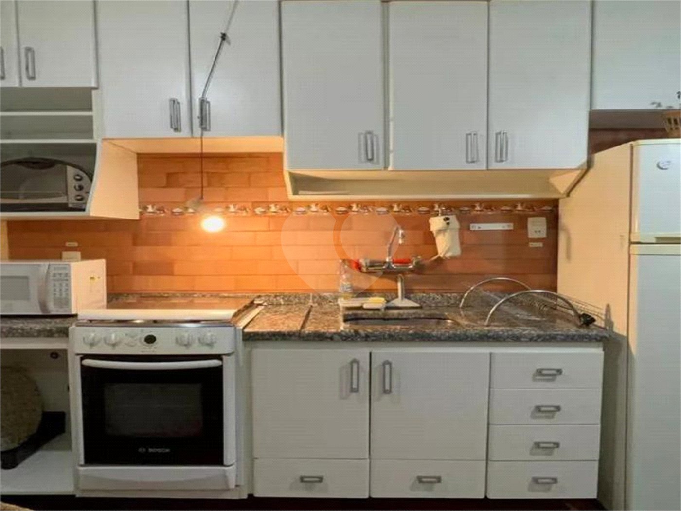 Loja à venda ou para alugar com 9 quartos, sendo 5 suítes, em Pinheiros, São Paulo, SP