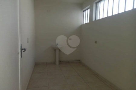 Sobrado à venda com 3 quartos em Alto da Boa Vista, São Paulo, SP
