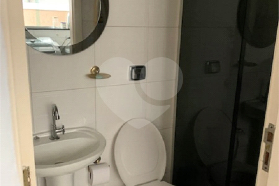 Sobrado à venda com 3 quartos, sendo 1 suíte, em Tremembé, São Paulo, SP